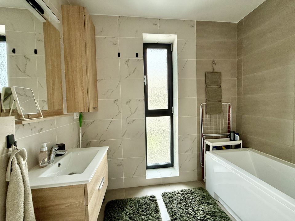 Apartament 2 camere Tomis Park , mobilat si utilat , parcare subterana – fotografia 9 din 12