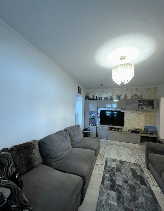 Apartament  3 camere, mobilat situat in Zona Dacia- Tomis 3 – fotografia 2 din 8