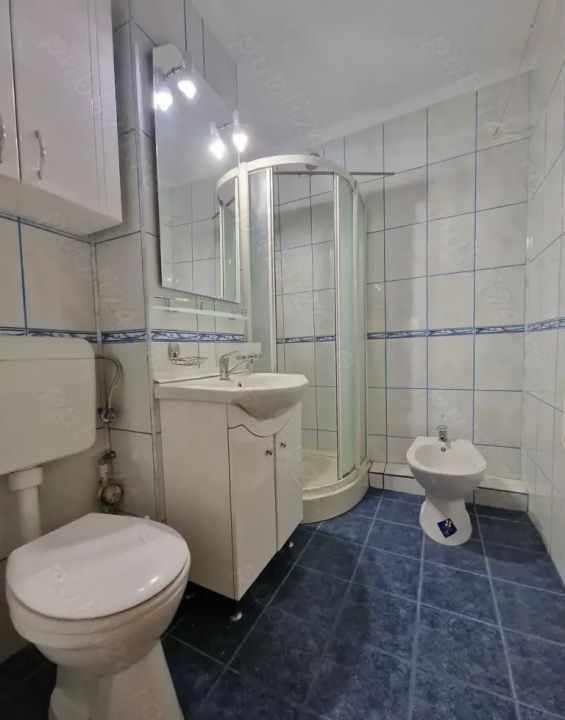 DE VANZARE I APARTAMENT 3 CAMERE I DECOMANDAT I ETAJ 1 I CENTRU I 73 MP I – fotografia 5 din 8