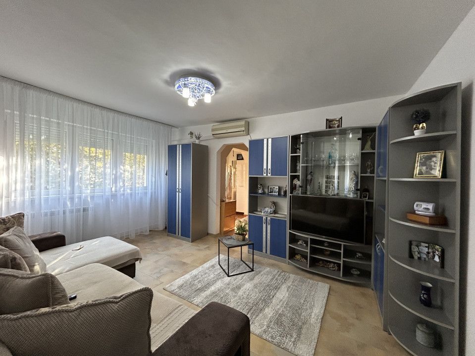 Apartament 2 camere, 42mp utili, etaj 4/5, zona Spitalul Judetean – fotografia 2 din 10