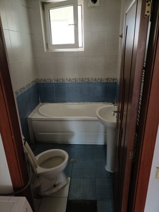 Apartament 3 camere  - 2009 - Fundeni – fotografia 10 din 11