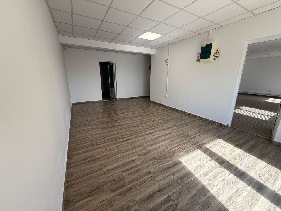 Spatiu birouri, 228 mp Carcea, zona Ford – fotografia 4 din 18