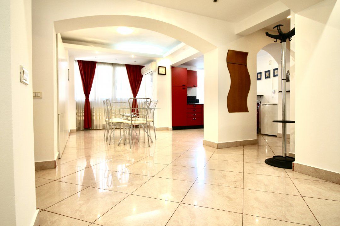 ULTRACENTRAL-UNIVERSITATE APARTAMENT ELEGANT IN INIMA BUCURESTIULUI, 0% COMISION – fotografia 16 din 21