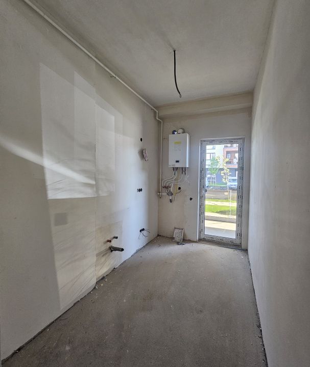 Apartament 3 camere cu potential rezidential si profesional,  Floresti – fotografia 6 din 13