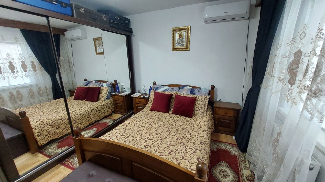 Apartament 4 camere, 100 mp, cartier Craiovita Noua, zona Carrefour – fotografia 2 din 9