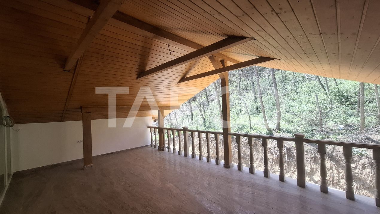 Casa de vanzare 405 mp utili 2 garaje 250 mp terase Slimnic Sibiu – fotografia 12 din 19