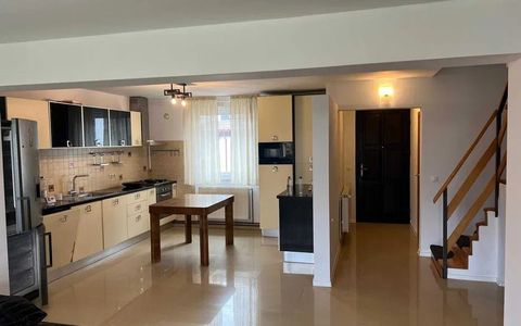 Duplex de vanzare de 112mp , terasa 35 mp , teren 264mp zona Floresti Somesului