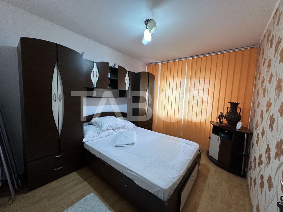 Apartament decomandat 3 camere 2 bai 68 mpu etaj 3 Calimanesti Valcea – fotografia 5 din 12