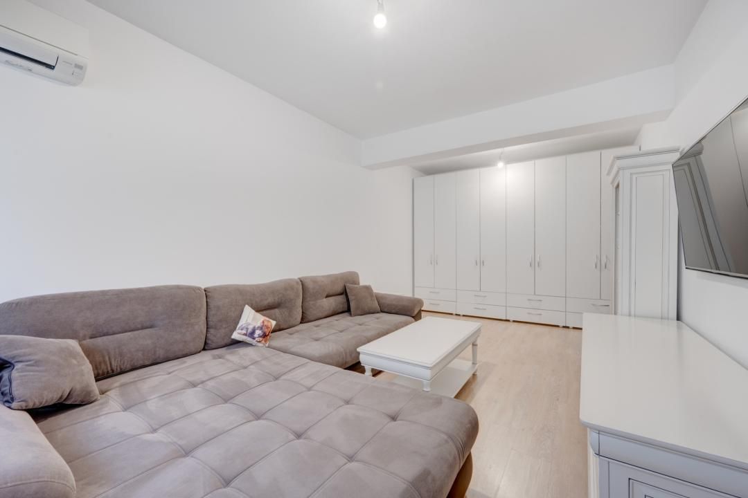Apartament 2 camere Titan, 1 Decembrie, decomandat, bloc cu lift si pod – fotografia 4 din 14