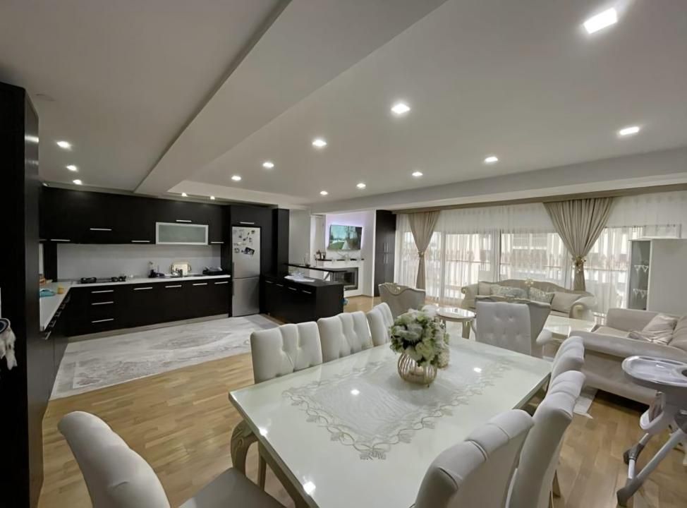 Apartament 4 camere | Complex Mediteraneo Pipera | Terasa 32MP – fotografia 1 din 11