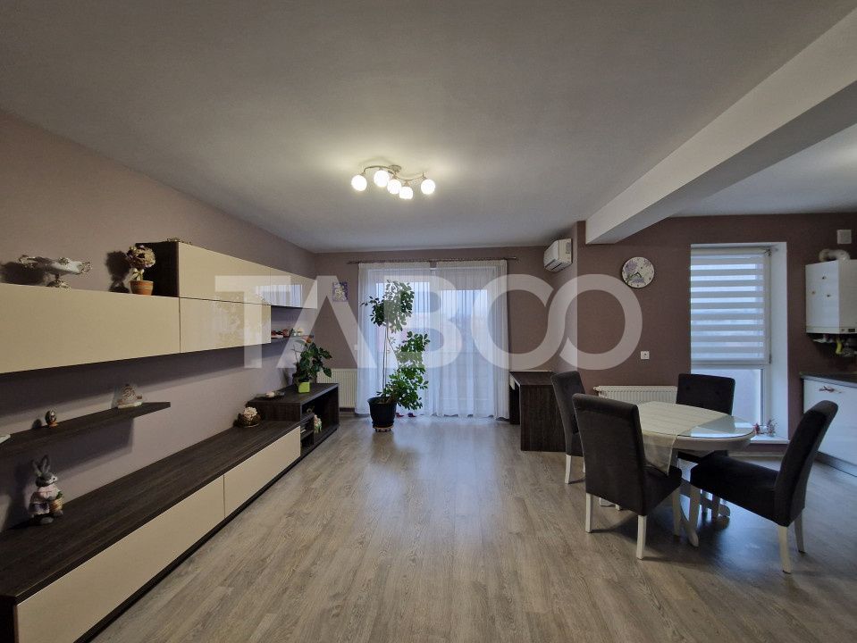 Apartament decomandat 3 camere mobilat si utilat Turnisor Sibiu – fotografia 1 din 9