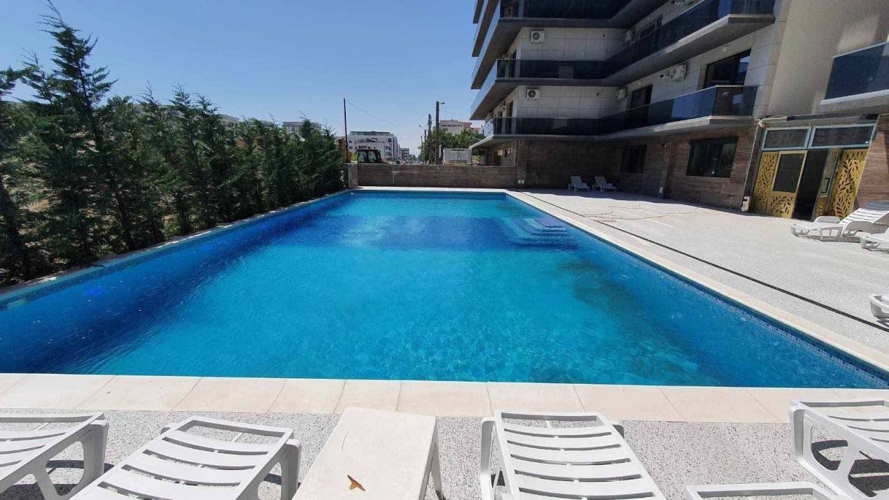Studio la doi pasi de mare, Mamaia Nord – fotografia 1 din 17