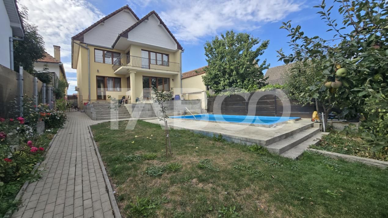 Casa cu piscina 5 camere 3 bai de vanzare in Turnisor Sibiu – fotografia 1 din 15