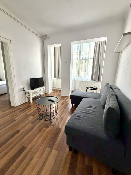 Inchiriere apartament 2 camere Cotroceni – fotografia 14 din 16