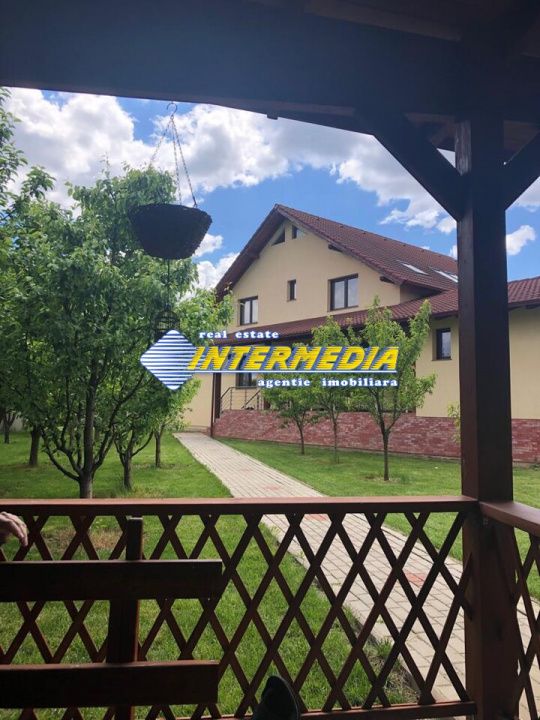 Vila de Vanzare in Alba Iulia CETATE Kaufland 6 camere D+P+E cu 2550 mp. Teren – fotografia 2 din 27
