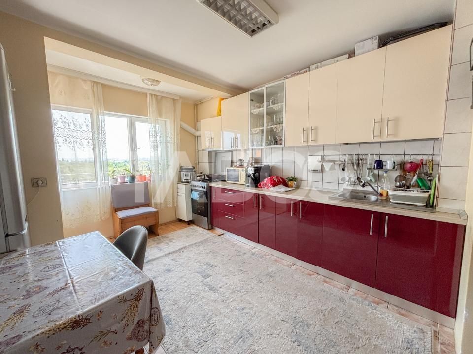 Apartament 2 camere decomandate de vanzare 52 mp cartier Intre Lacuri – fotografia 4 din 8