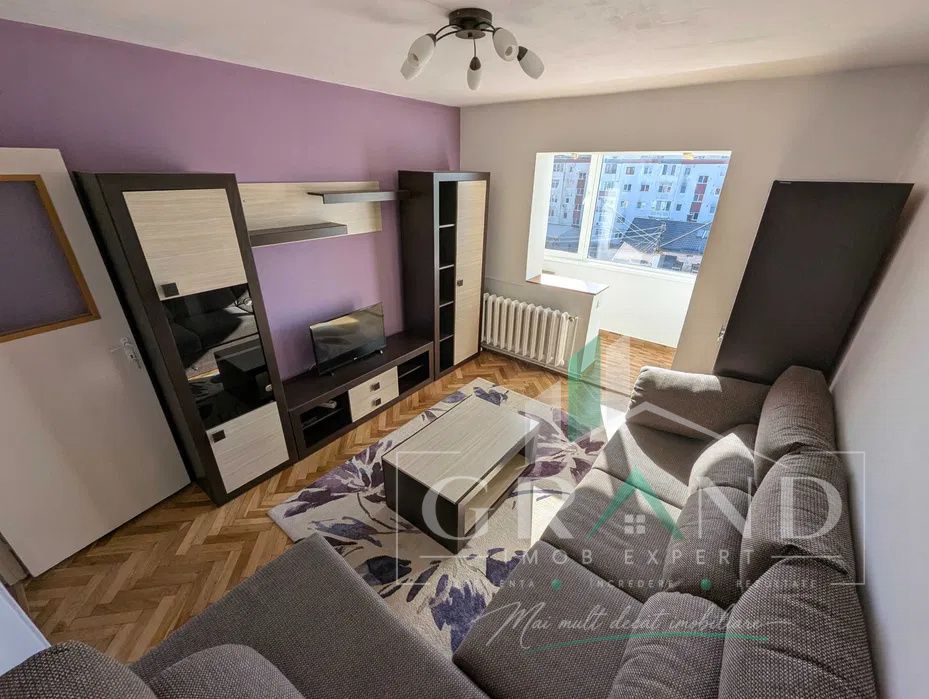 2 CAMERE DECOMANDATE | RENOVAT/MOBILAT & UTILAT/DÂMBUL ROTUND/ȘCOALA DE POLIȚIE – fotografia 2 din 8