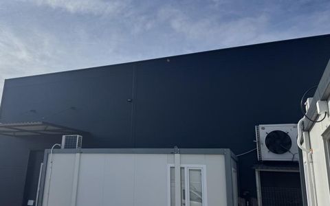 Hala industriala 453 mp utili - zona Ronat - Timisoara