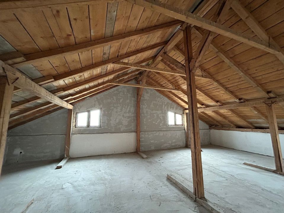 Casa tip duplex, 263 Mp utili, Copaceni – fotografia 14 din 15