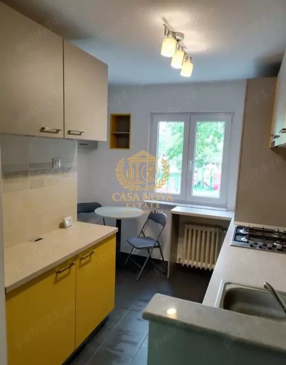 Apartament 3 camere 65mp, balcon 6mp, finisat mediu, zona Piata Flora – fotografia 1 din 7