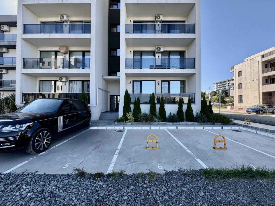 Studio Spatios | Dormitor separat | Loc de parcare inclus | Mamaia Nord – fotografia 2 din 11