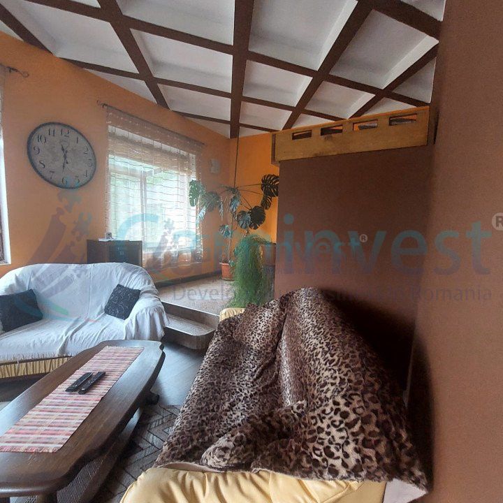 Vilă și fosta fermă 8300 mp în Valea lui Mihai, Bihor – fotografia 6 din 10