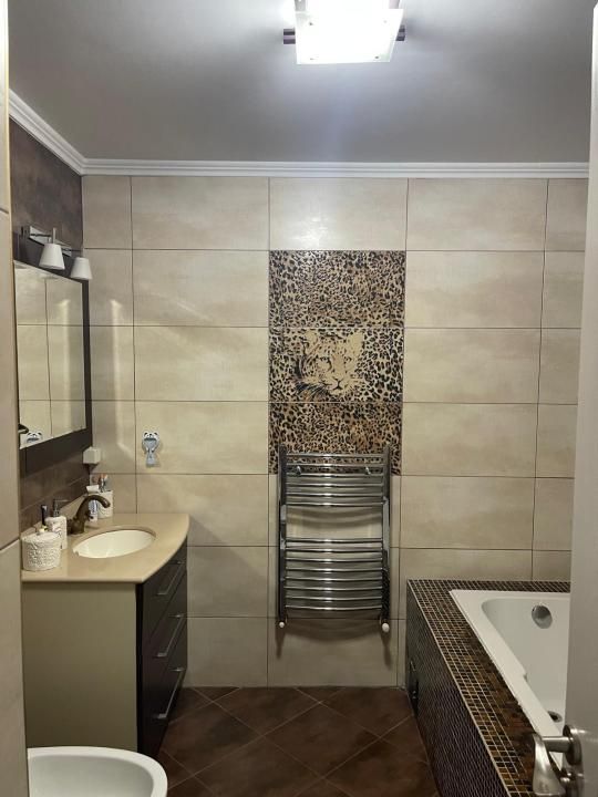 Apartament 4 camere de vânzare parter zona Ostroveni Rm Vâlcea – fotografia 11 din 17