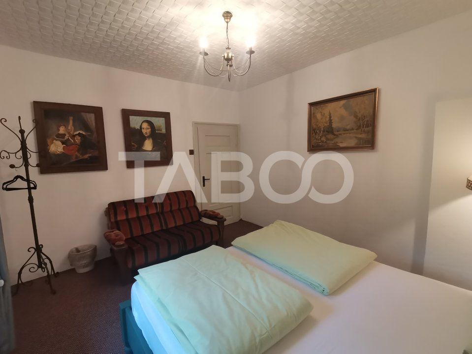Pensiune de lux de vanzare in inima padurii langa Sibiu – fotografia 13 din 54