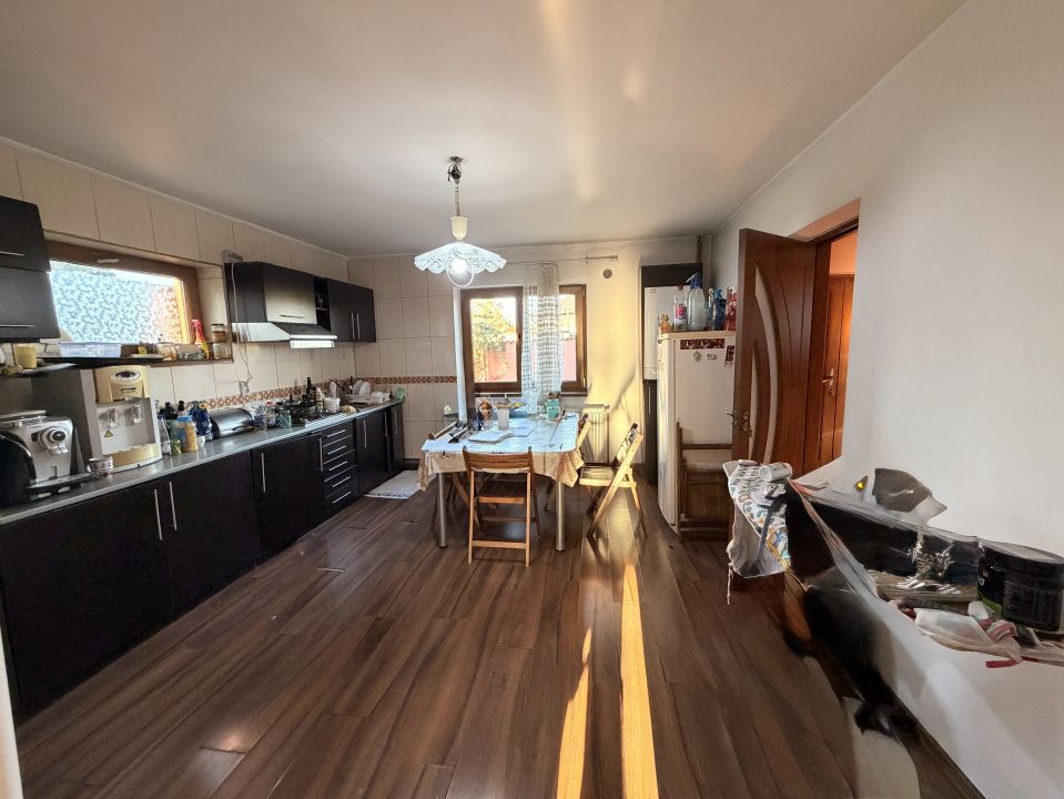 Casa P+1, 184mp utili, 581mp teren, cartier Brestei aproape de Promenada Mall – fotografia 5 din 17