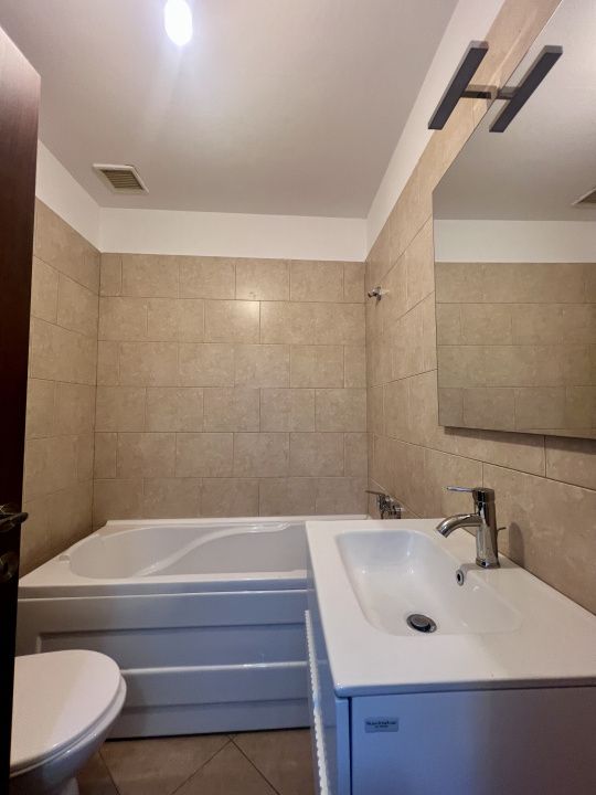 Apartament cu 3 camere, 54mp, etaj 5/5 - Zona Dambovita – fotografia 5 din 5