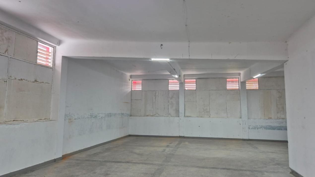 Spațiu Comercial 210 mp + Teren 2.000 mp | Centru Băjești | Chiriaș Existent – fotografia 6 din 10