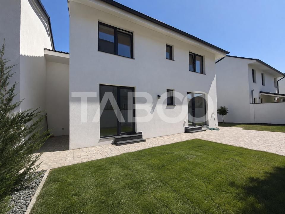 Casa individuala intabulata de vanzare Sibiu -personalizata dupa nevoi – fotografia 1 din 20