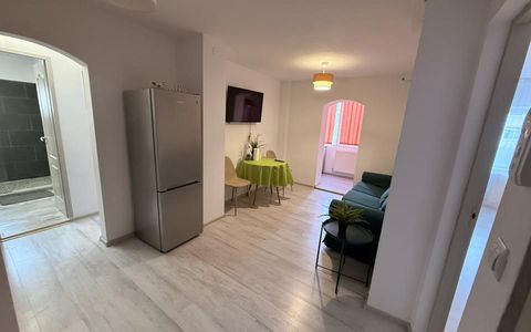 Apartament 2 camere transformat în 3 camere | Central | Etaj 1