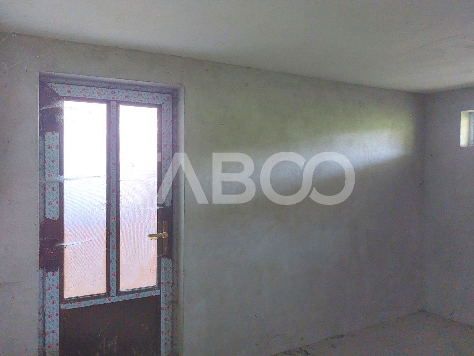 Casa de vanzare cu teren 2000 mp 5 camere  Sura Mare Hamba Sibiu – fotografia 30 din 37