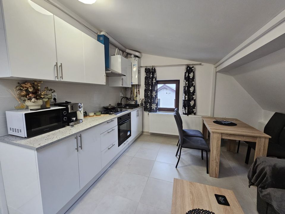 Apartament mobilat, 3 camere, parcare, Zona Sub Cetate, Floresti! – fotografia 2 din 10