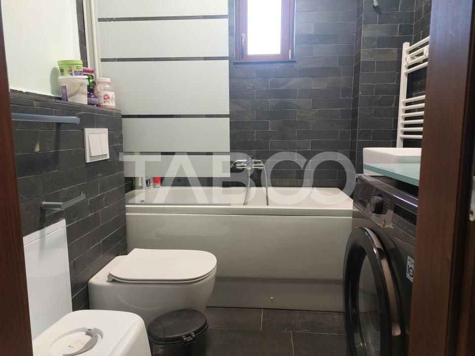 Casa de inchiriat 90 mp 3 camere curte 370 mp aproape de mall Cisnadie – fotografia 16 din 17