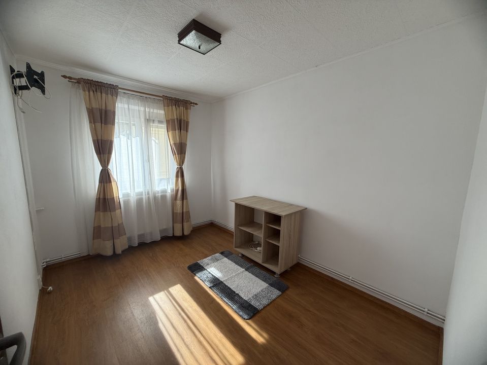 Apartament 3 camere, 49.75 mp, cartier Craiovița Nouă, zona Orizont – fotografia 5 din 11