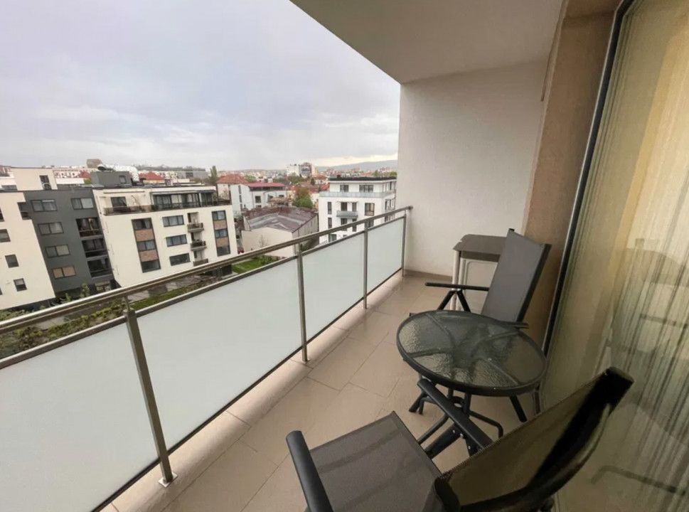 Apartament modern 2 camere de inchiriat, garaj, NTT DATA – fotografia 1 din 10