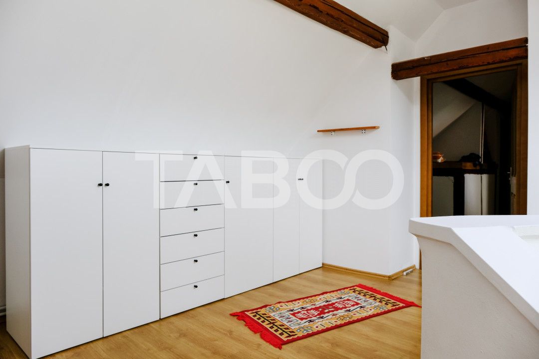 Casa de vanzare pretabila pensiune priveliste superba Fantanele Sibiu – fotografia 21 din 24