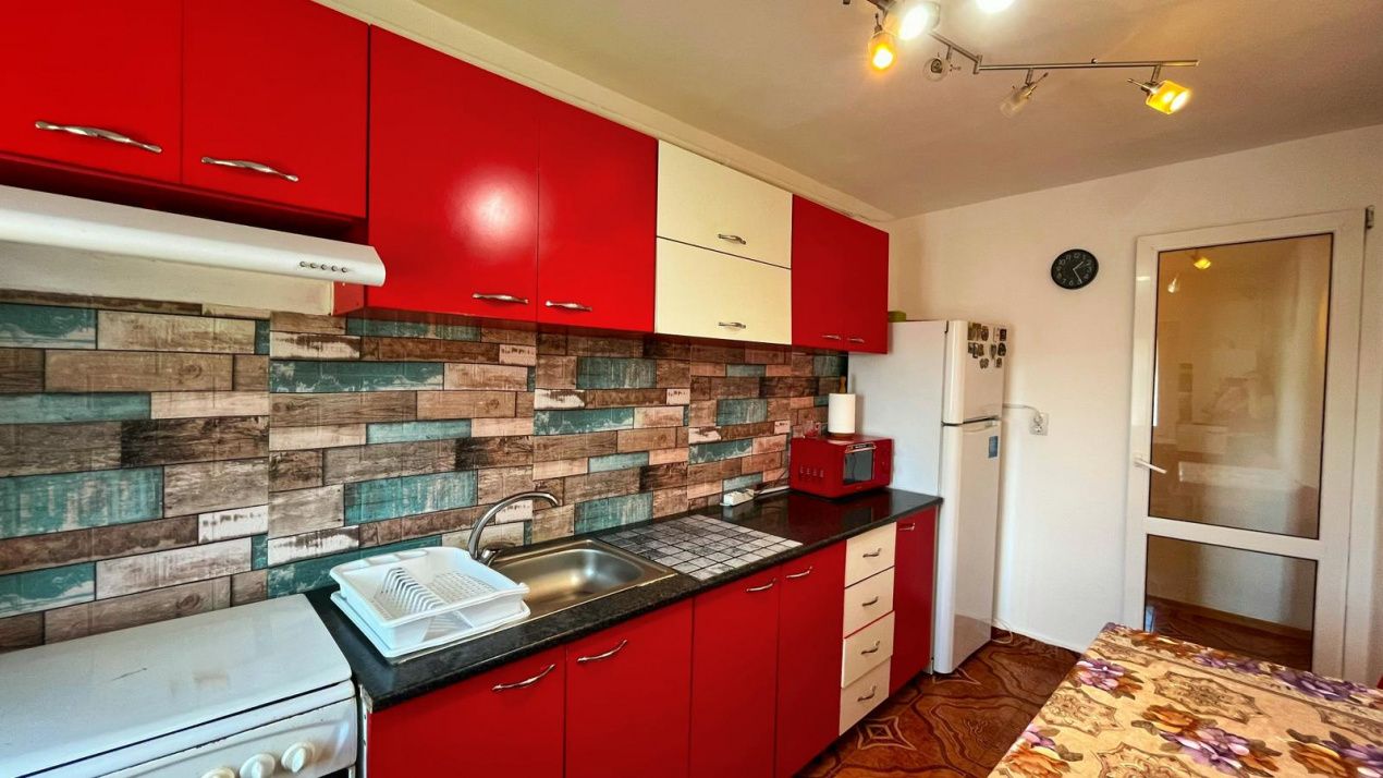 2 camere decomandat | Garaj inclus | Uscatorie | Bloc anvelopat | – fotografia 3 din 21