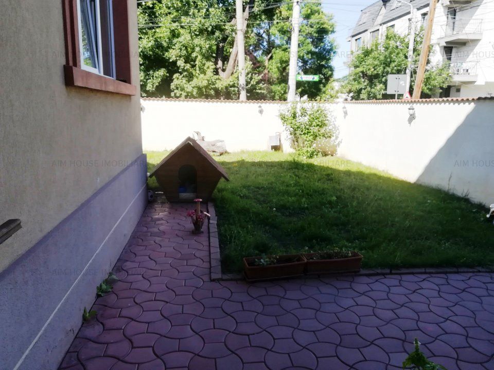 Bucurestii Noi-Bd. Gloriei-Damaroaia Casa cu teren pe colt de vanzare/inchiriere – fotografia 14 din 22