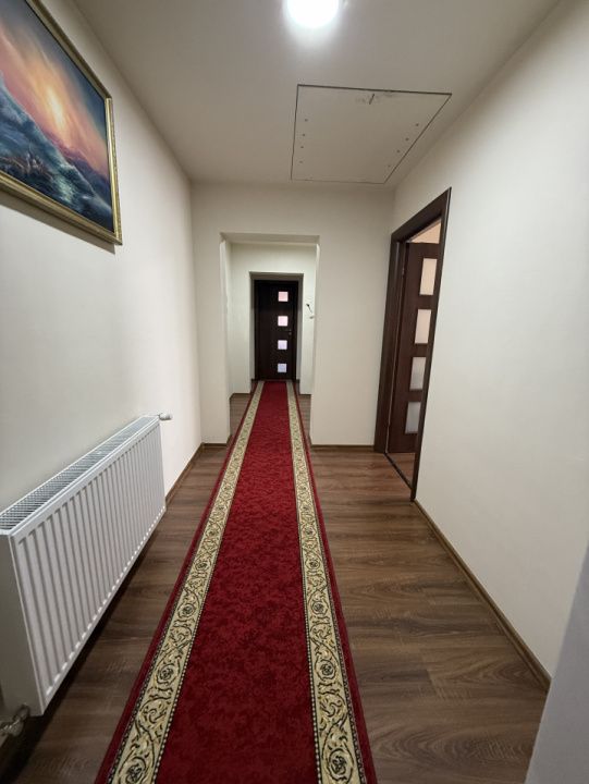 Casa alipită, 208mp utili, 304mp teren, zona PETROM, Baciu – fotografia 11 din 13
