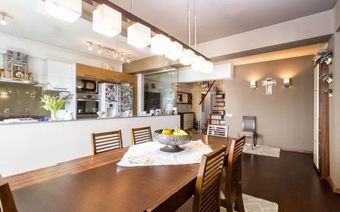 Duplex premium cu curte generoasă – lângă metrou Apărătorii Patriei