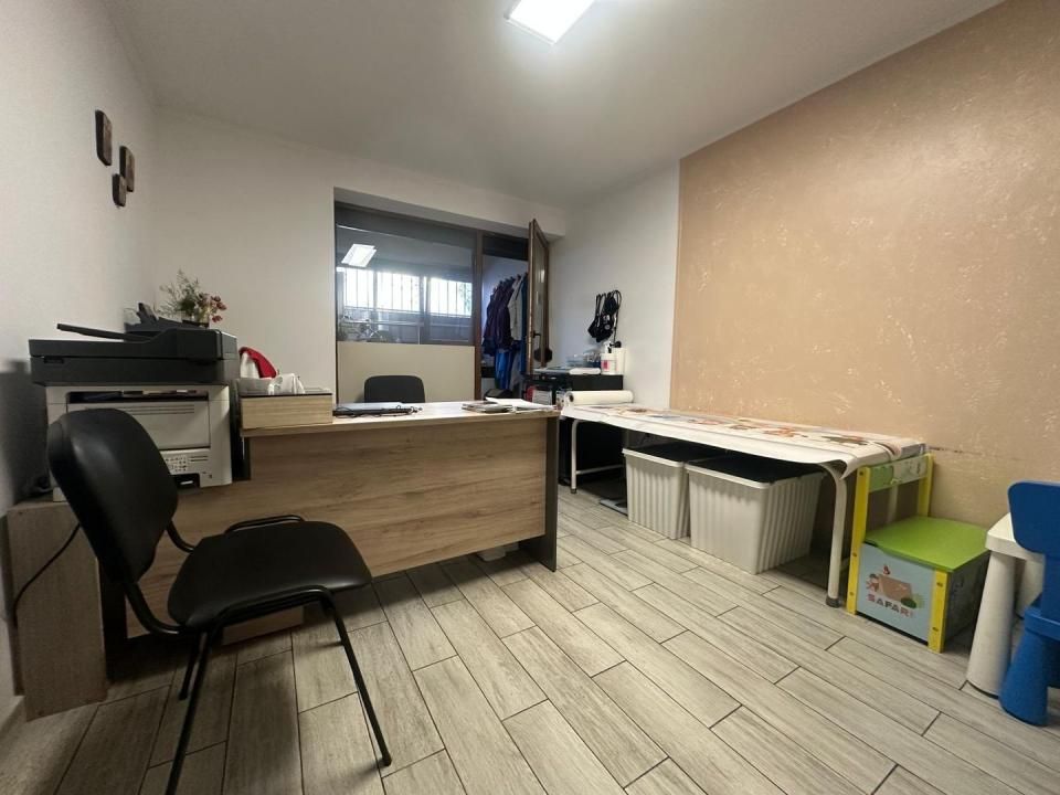 spatiu comercial cabinet | centrala proprie | investitie | zona excelenta | – fotografia 2 din 13