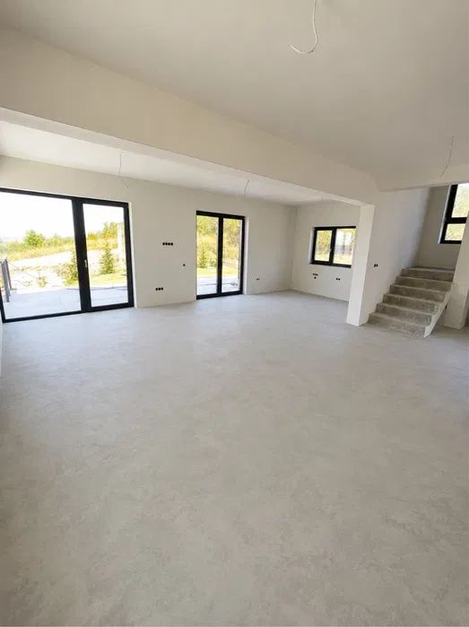 Casa moderna, 214 mp, 5 camere-Dezmir – fotografia 3 din 4