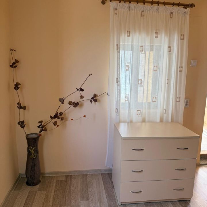 Casa 2 camere, teren 1090 mp, localitatea Pielesti – fotografia 4 din 5