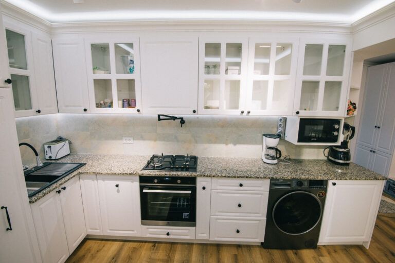 Casă renovată integral, 100 mp utili, curte 250 mp | Gruia - investitie – fotografia 6 din 21