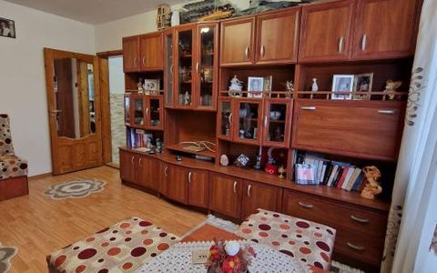 Apartament 2 camere,et 2 , Micro 11