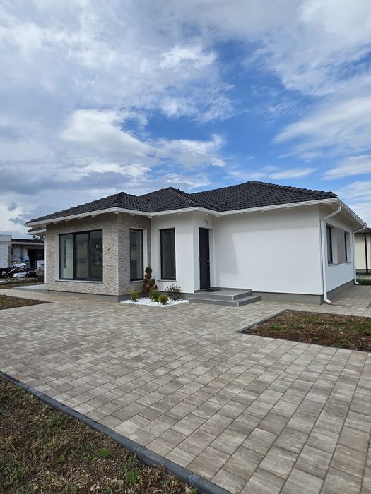 Casă premium | 3 dormitoare + living | Alba Iulia | 105 mp utili | 430 teren – fotografia 1 din 5