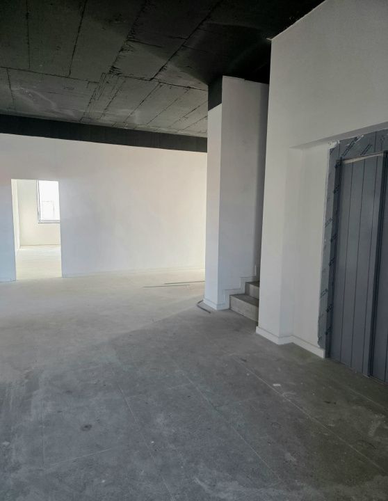 Clădire modernă cu regim D+P+3, situată în zona Faleza Nord – fotografia 36 din 43